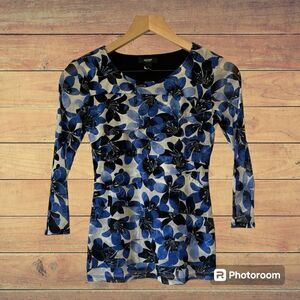 Alfani Gray With Blue Flowers Tiered Blouse  Sz PP   GUC